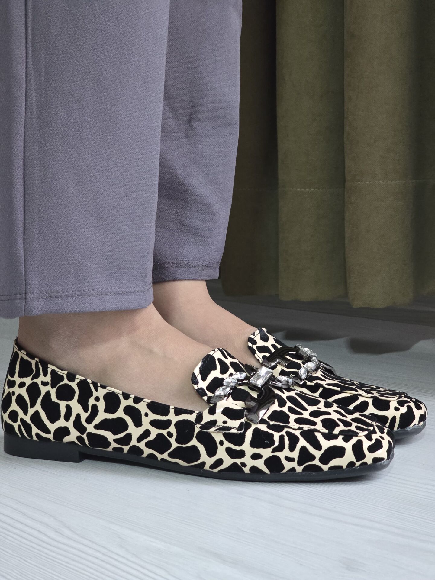 KADIN BABET LEOPAR DESEN (KREM)