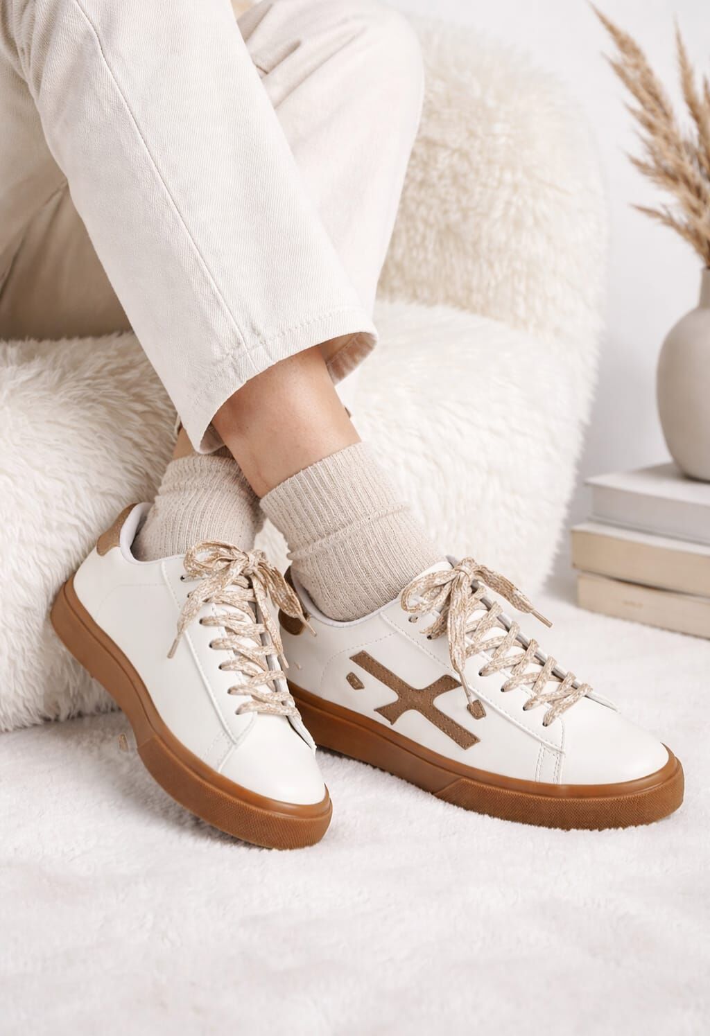 Melinta Bağcıklı Vizon Rahat Günlük Kadın Sneaker