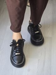 KADIN LEOPAR DESENLİ KALIN TABAN SNEAKER (SİYAH)
