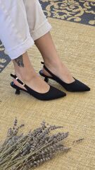 Melinta Siyah Kısa Topuklu Tokalı Ayakkabı