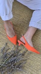 Melinta Turuncu Kısa Topuklu Tokalı Ayakkabı