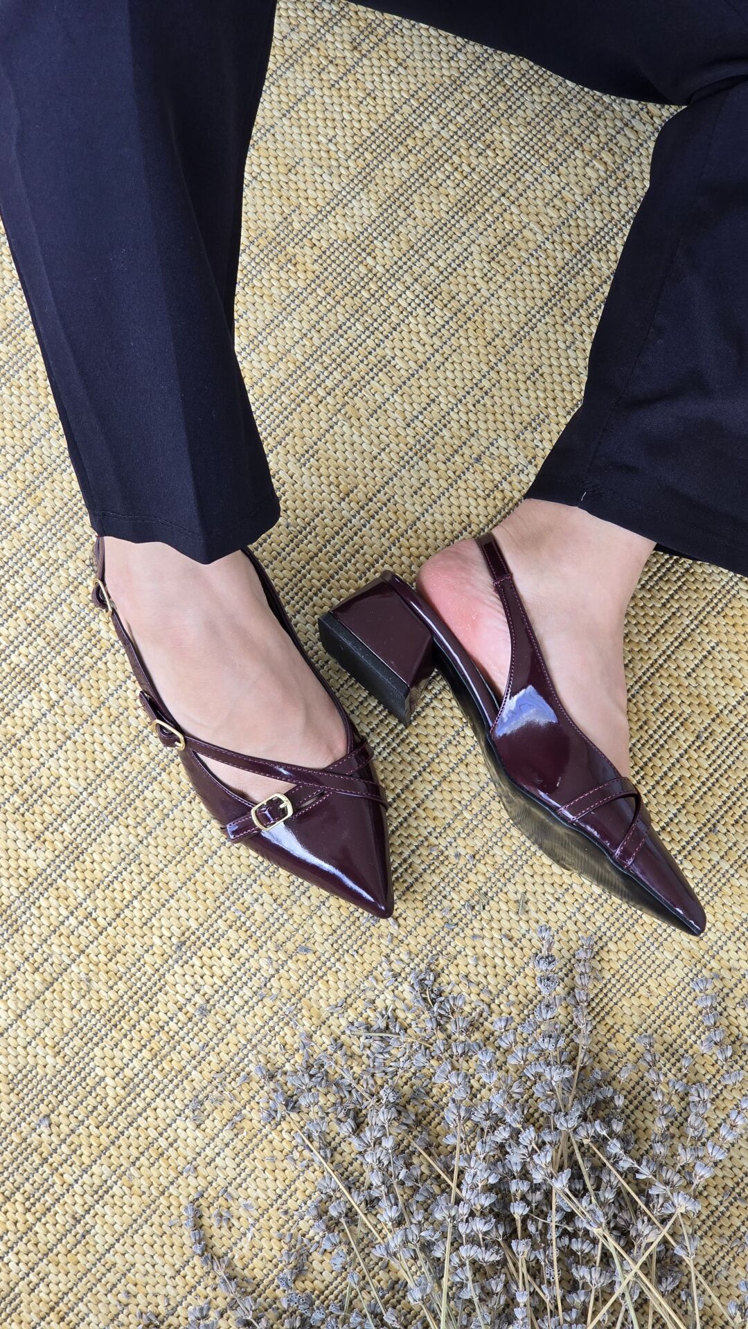 Melinta Bordo Rugan Çapraz Bantlı Tokalı Kadın Blok Topuklu Ayakkabı