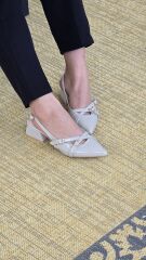 Melinta Krem Rugan Çapraz Bantlı Tokalı Kadın Blok Topuklu Ayakkabı