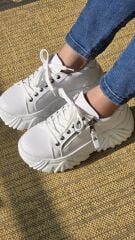 Melinta Kadın Sneakers Bağcıklı Dolgu Tabanlı Spor Ayakkabı