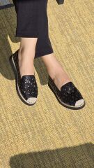 Melinta Siyah Kadın Rahat Taban Çiçek Desenli Günlük Babet Ayakkabı