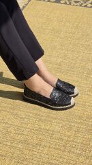 Melinta Siyah Kadın Rahat Taban Çiçek Desenli Günlük Babet Ayakkabı