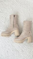 Melinta Kalın Topuklu Bağcıklı Kadın Bej Süet Bot