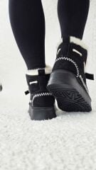 Melinta Kadın Süet Kürklü Dikiş Detaylı Platform Taban Bej Siyah Bot