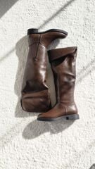 Melinta Kadın Kahve Fermuarlı Katlamalı Diz Üstü Kahve Çizme