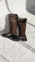 Melinta Kadın Kahve Fermuarlı Katlamalı Diz Üstü Kahve Çizme