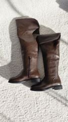 Melinta Kadın Kahve Fermuarlı Katlamalı Diz Üstü Kahve Çizme