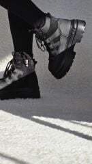 Melinta Kalın Taban Bağcıklı Fermuarlı Siyah Bot